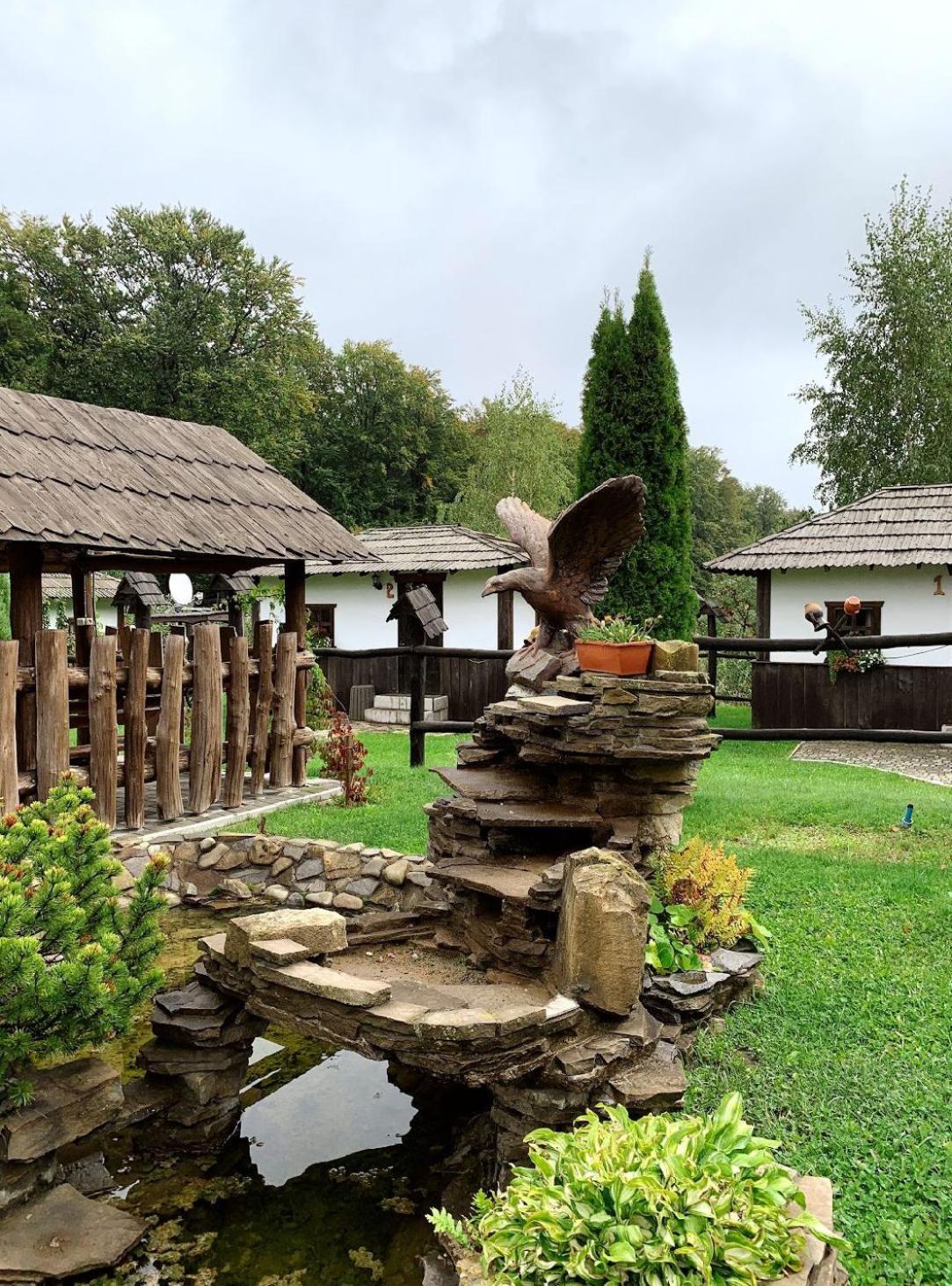 Orlyne Gnizdo Hotel Csernyivci Kültér fotó