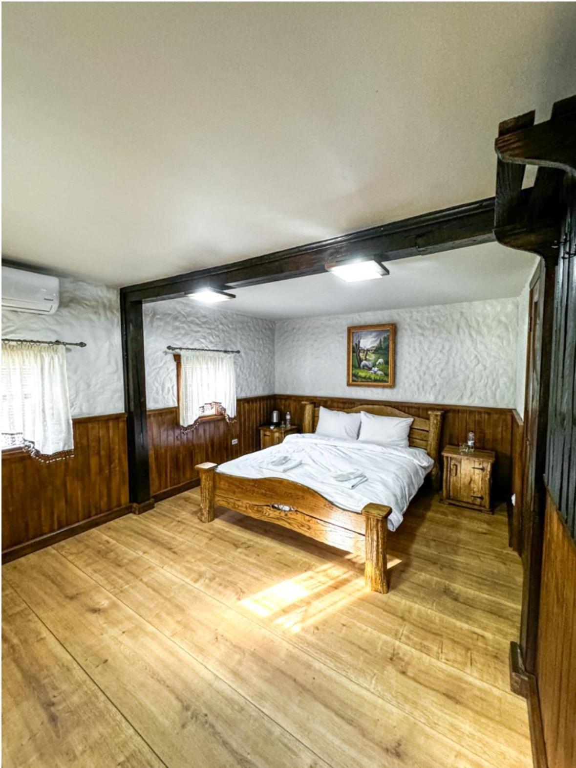 Orlyne Gnizdo Hotel Csernyivci Szoba fotó
