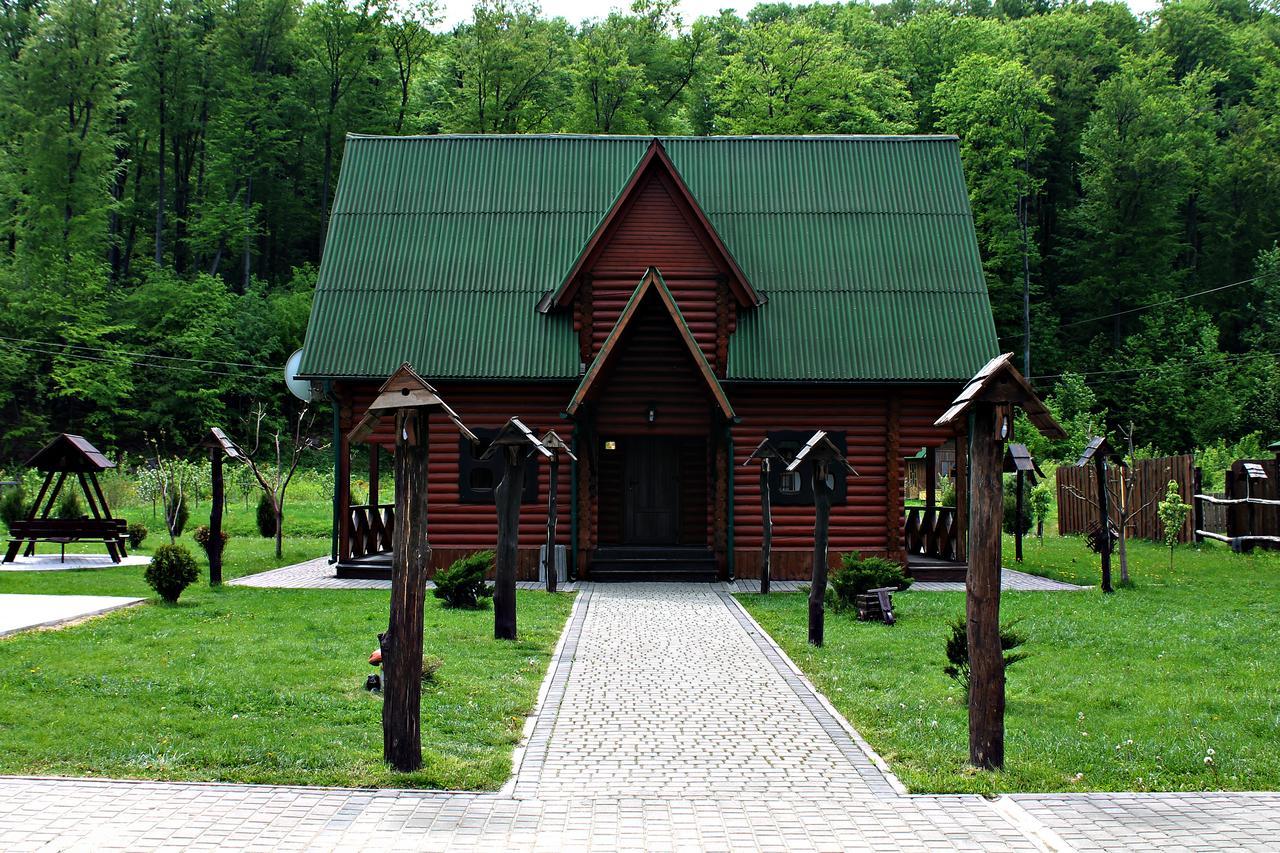 Orlyne Gnizdo Hotel Csernyivci Kültér fotó